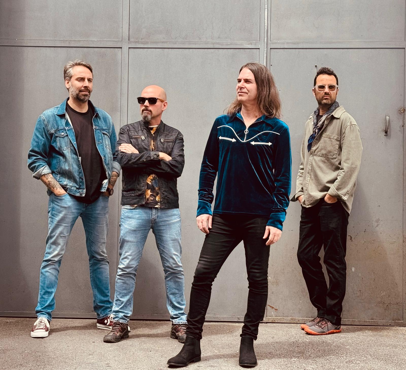 Fotografía promocional de Supergigante