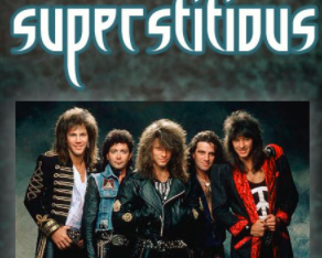 Fotografia promocional de Superstitious.