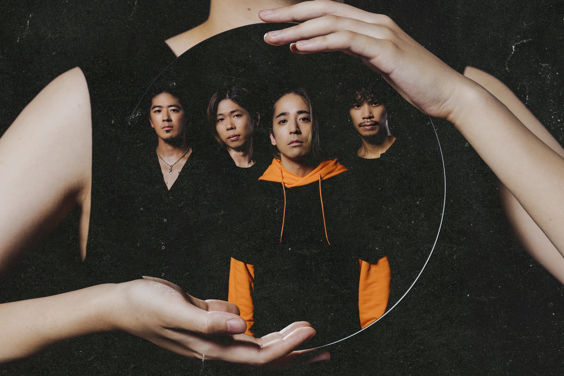 Fotografía promocional de Survive Said The Prophet