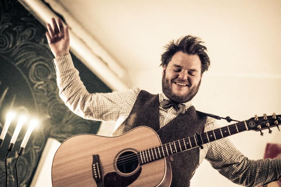 Promofoto von Concierto de Svavar Knutur en Göttingen.