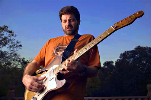 Promofoto von Concierto de Tab Benoit en Bend.