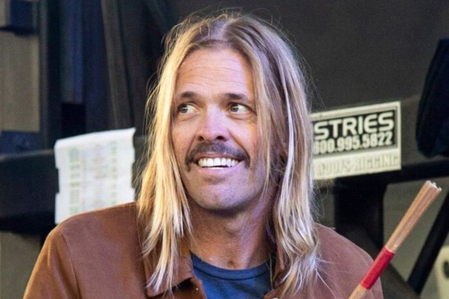 Fotografia promocional de Taylor Hawkins Tribtue.