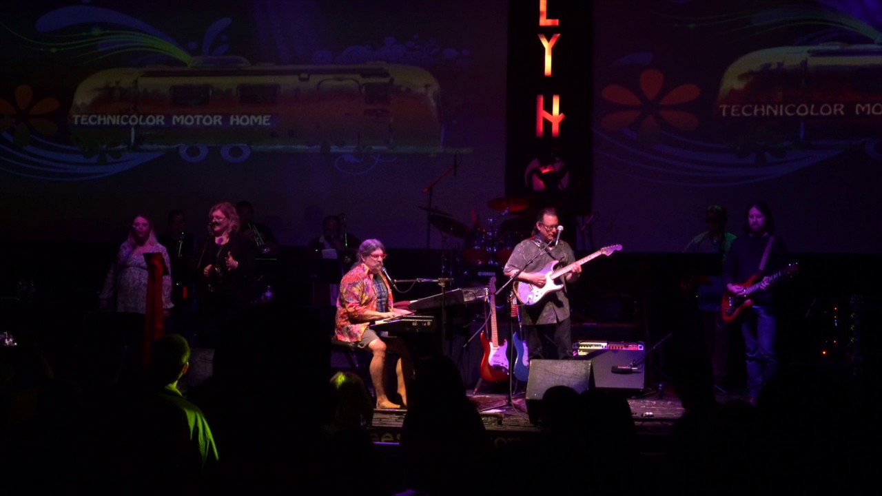 Fotografía promocional de Concierto de Technicolor Motor Home en Columbia