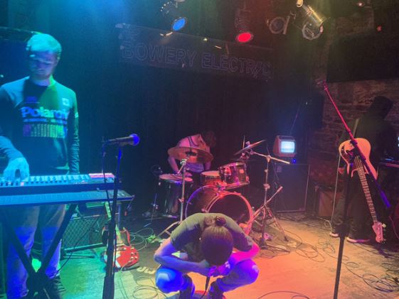 Fotografía promocional de Telescreens