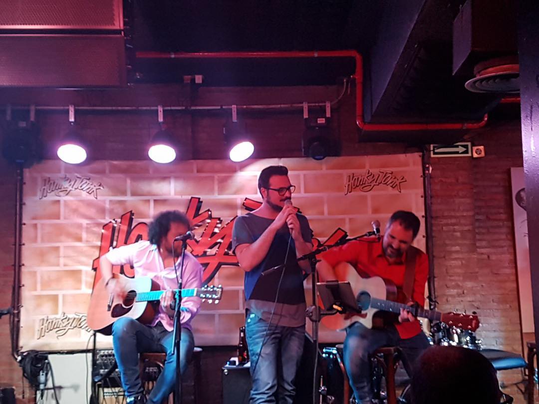 Promotional photograph of Tena.