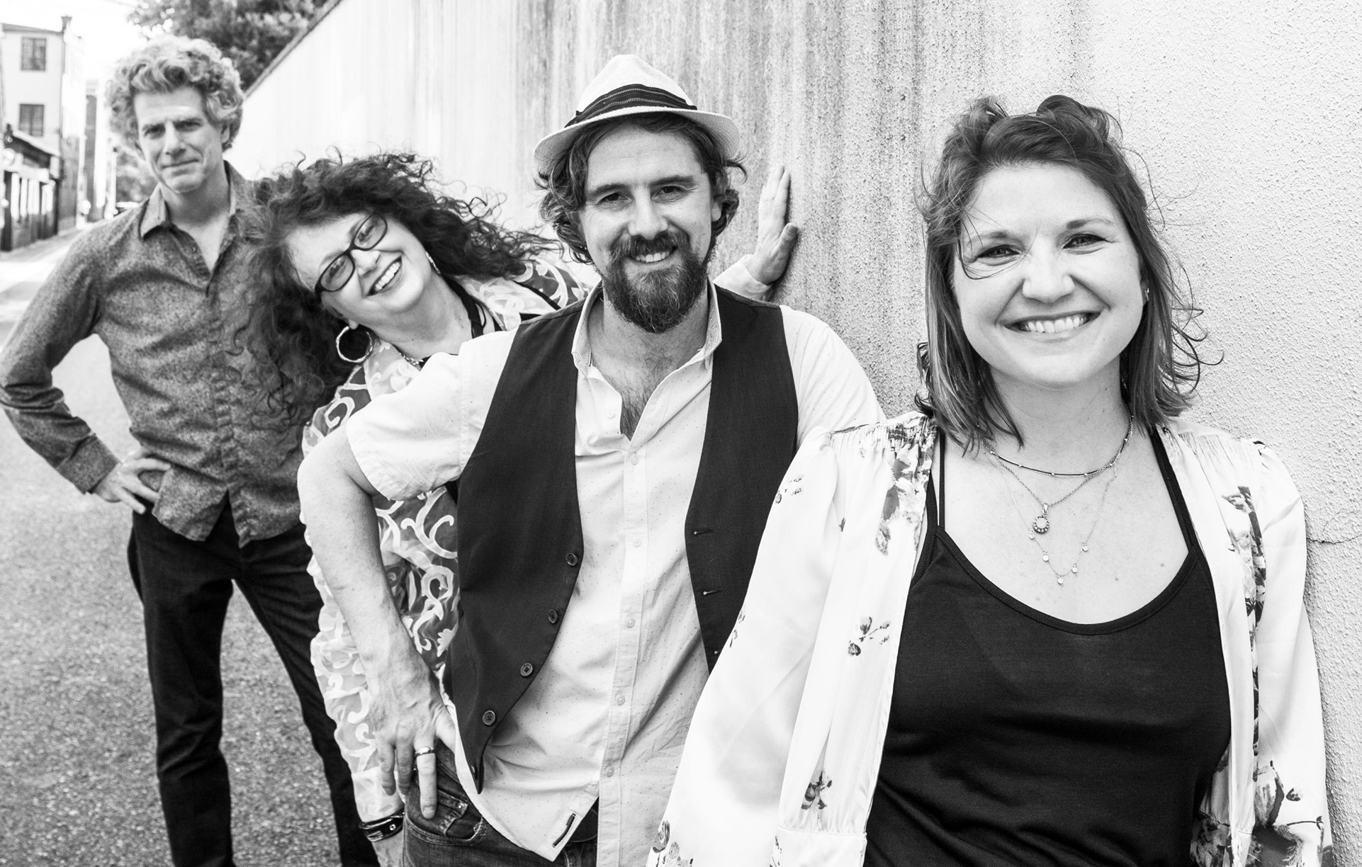 Fotografia promocional de The 19th Street Band.