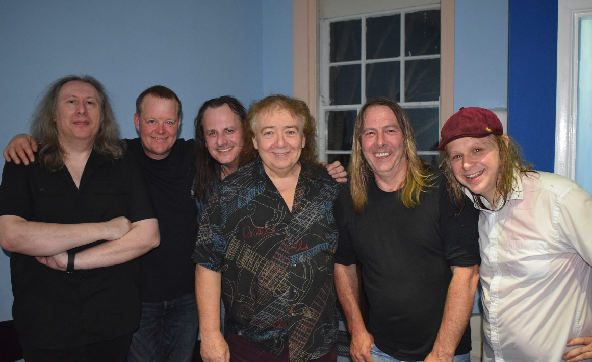 Fotografía promocional de The AC/DC Experience