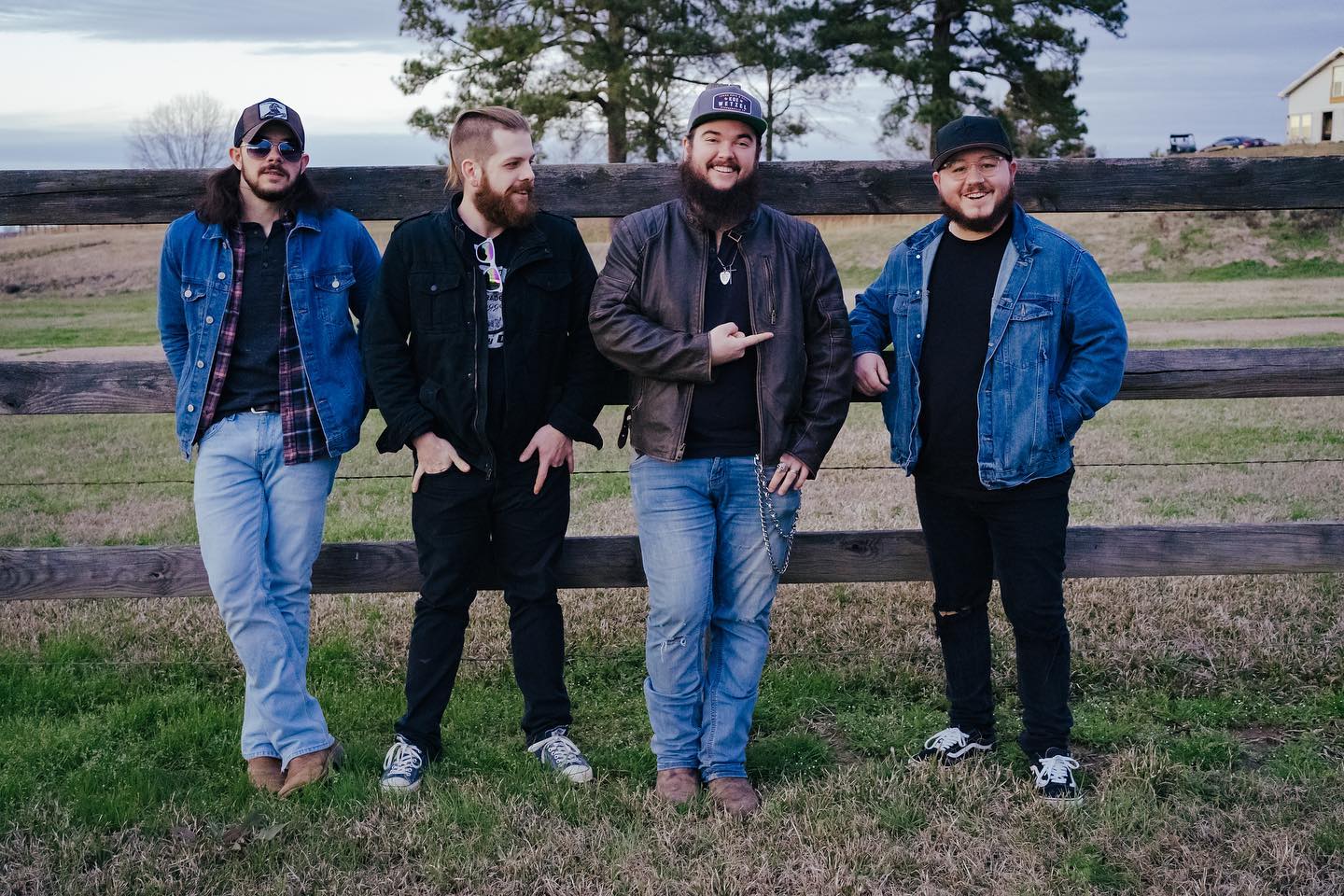 Fotografia promocional de The Ballard Journeay Show.