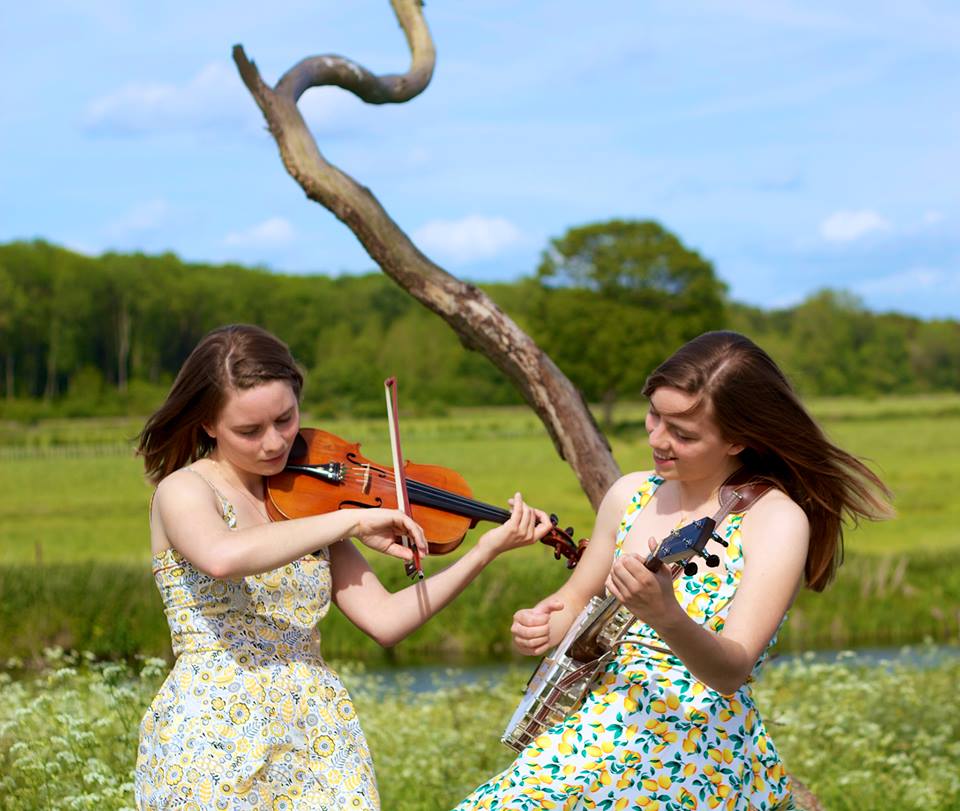 Fotografia promocional de The Carrivick Sisters.