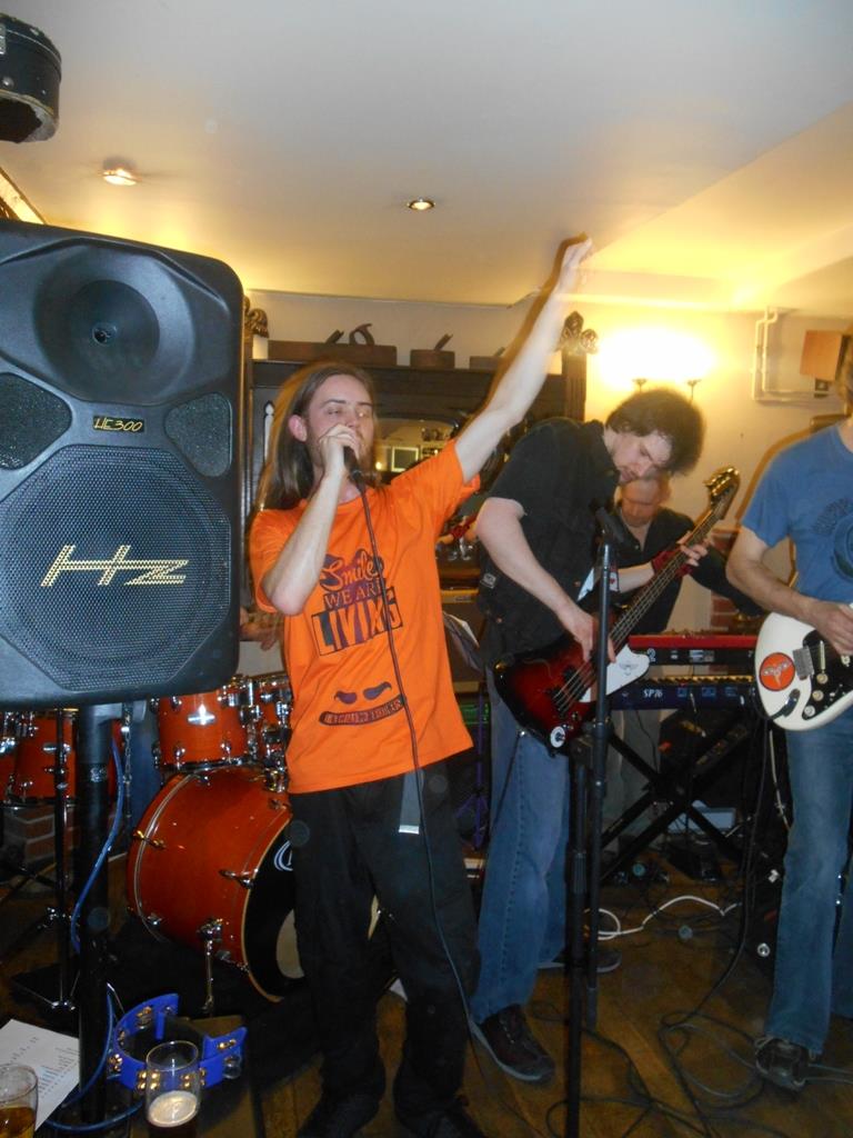 Fotografía promocional de Concierto de The Crash Gears en Warminster