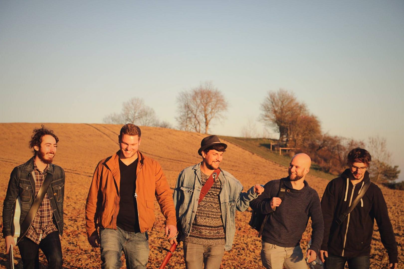 Promofoto von Concierto de The Gardener & The Tree en Essen.