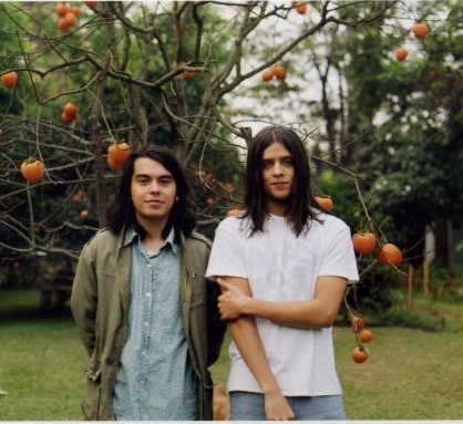 Fotografía promocional de The Holydrug Couple
