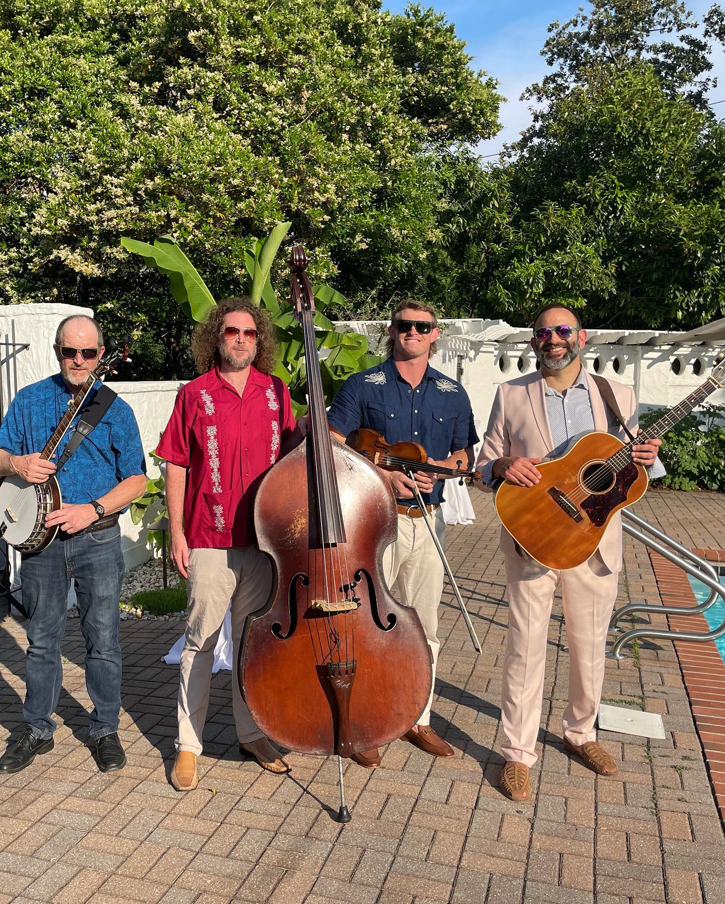 Promotional photograph of Concierto de The Hot Seats en Londres.