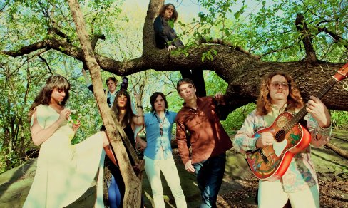 Fotografía promocional de The Phenomenal Handclap Band