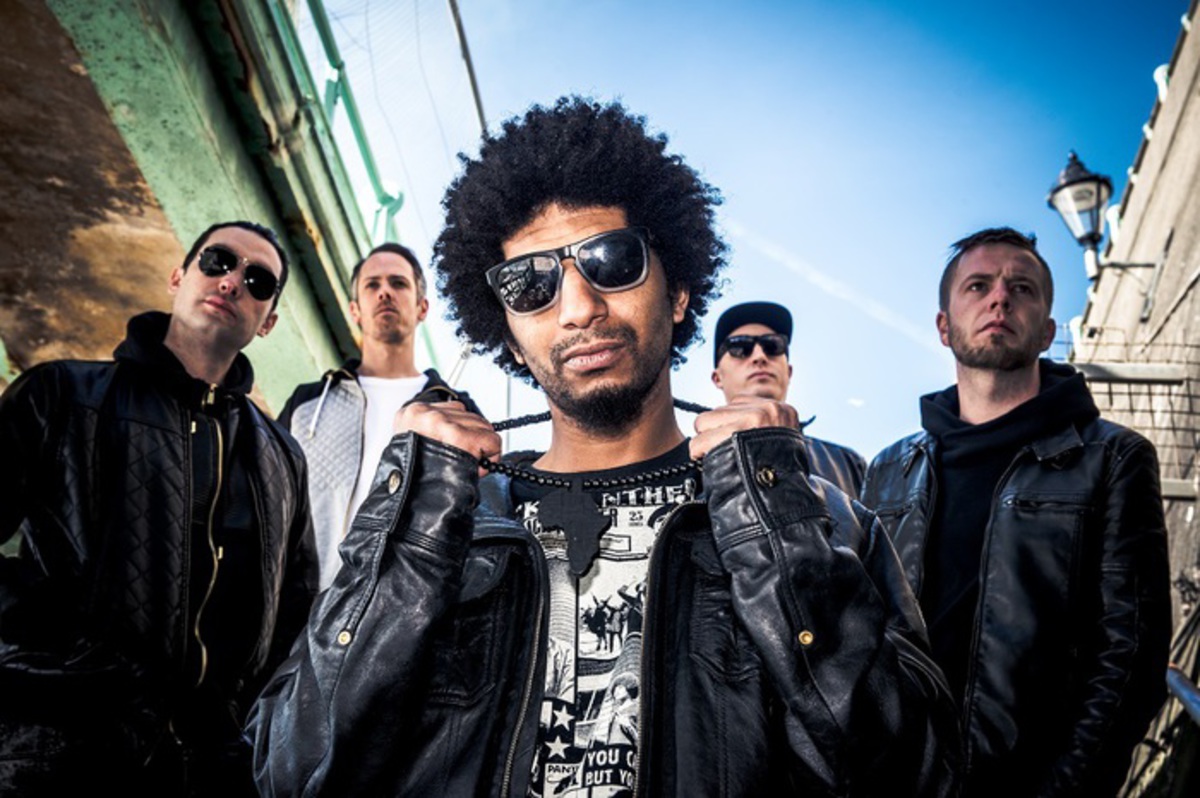 Promotional photograph of The Qemists.
