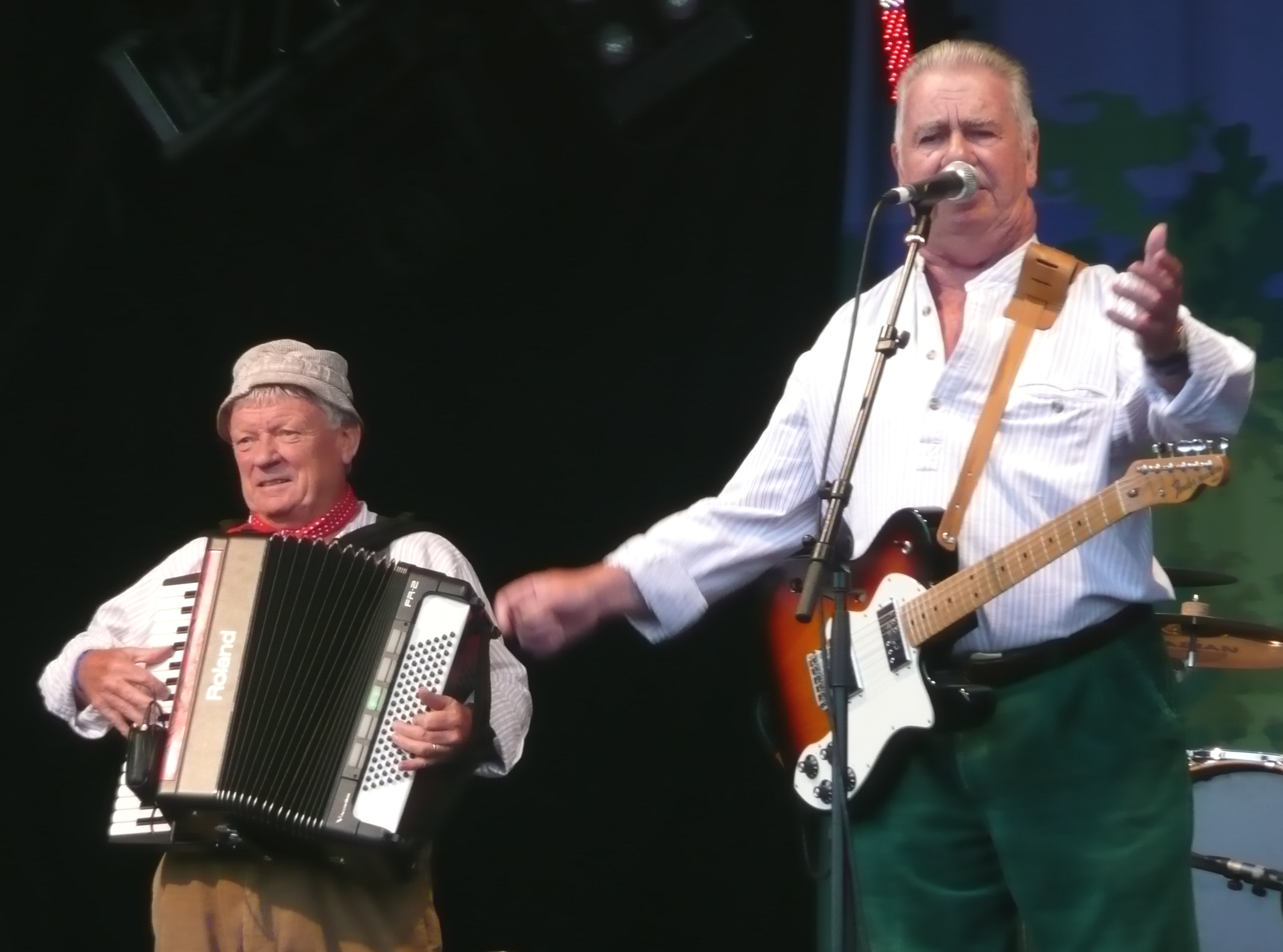 Promotional photograph of The Wurzels.