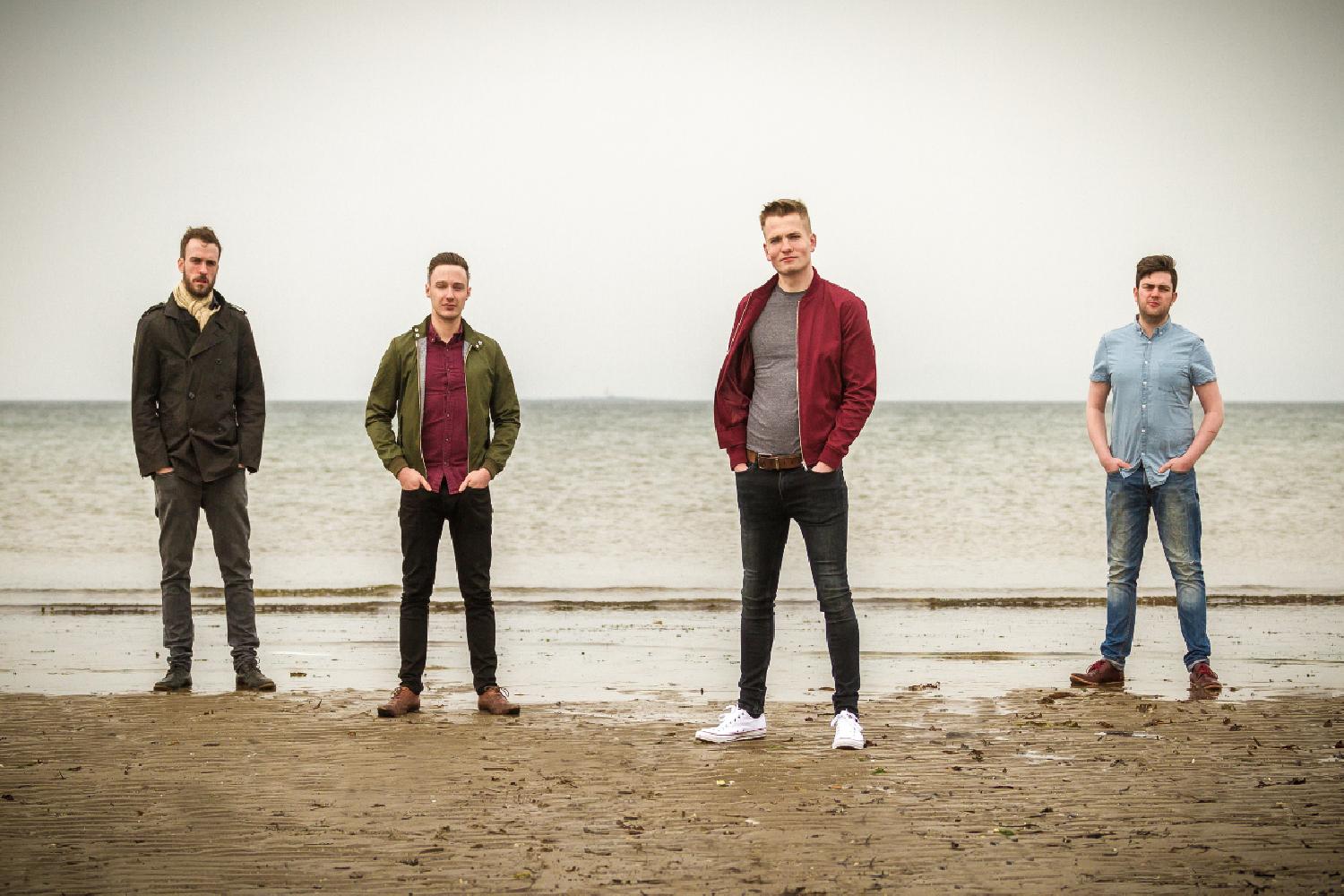 Promofoto von Concierto de Tide Lines en Hamburgo.