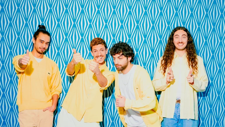 Photographie promotionnelle de Concierto de Tigermilch en Múnich.