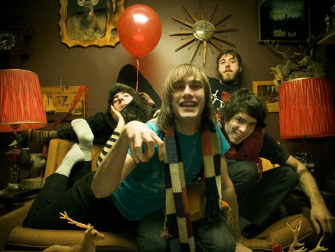 Fotografia promocional de Tokyo Police Club.