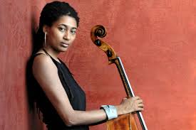 Fotografía promocional de Tomeka Reid