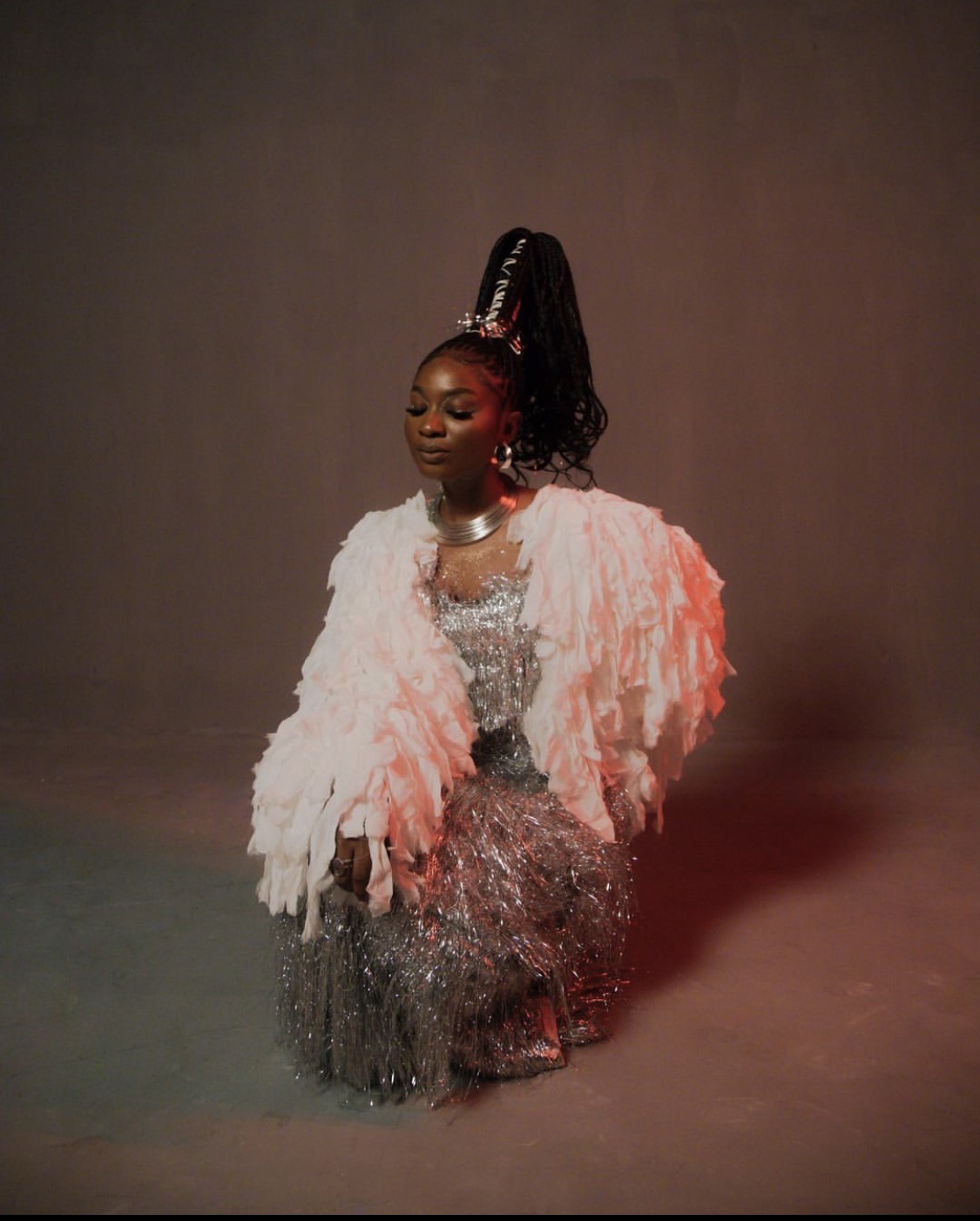 Fotografía promocional de Tomi Owó