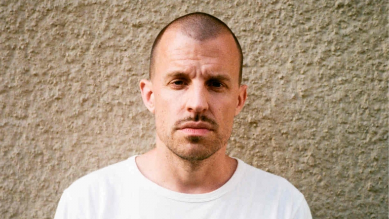 Promotional photograph of Tommy Vercetti.