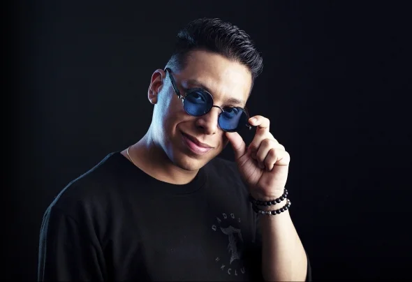 Promotional photograph of Concierto de Tony Guerra + Harvy Valencia en Brooklyn.