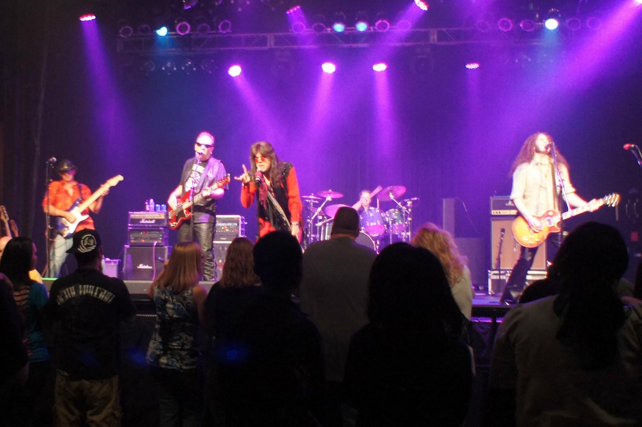 Fotografía promocional de Toys in the Attic (Aerosmith tribute)