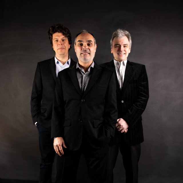 Fotografia promocional de Trio Corrente.