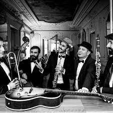 Fotografía promocional de Tropical Moon Jazz Band