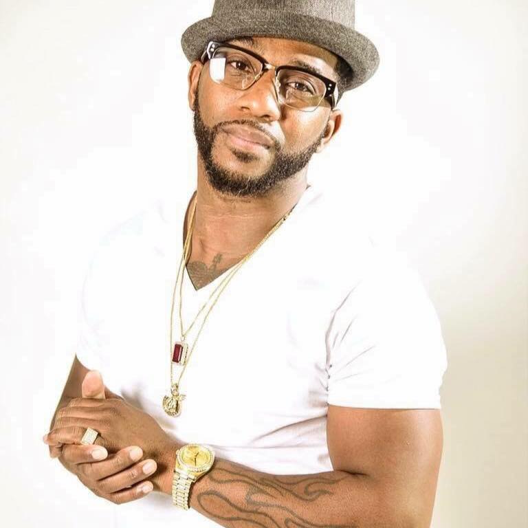 Promotional photograph of Tucka.