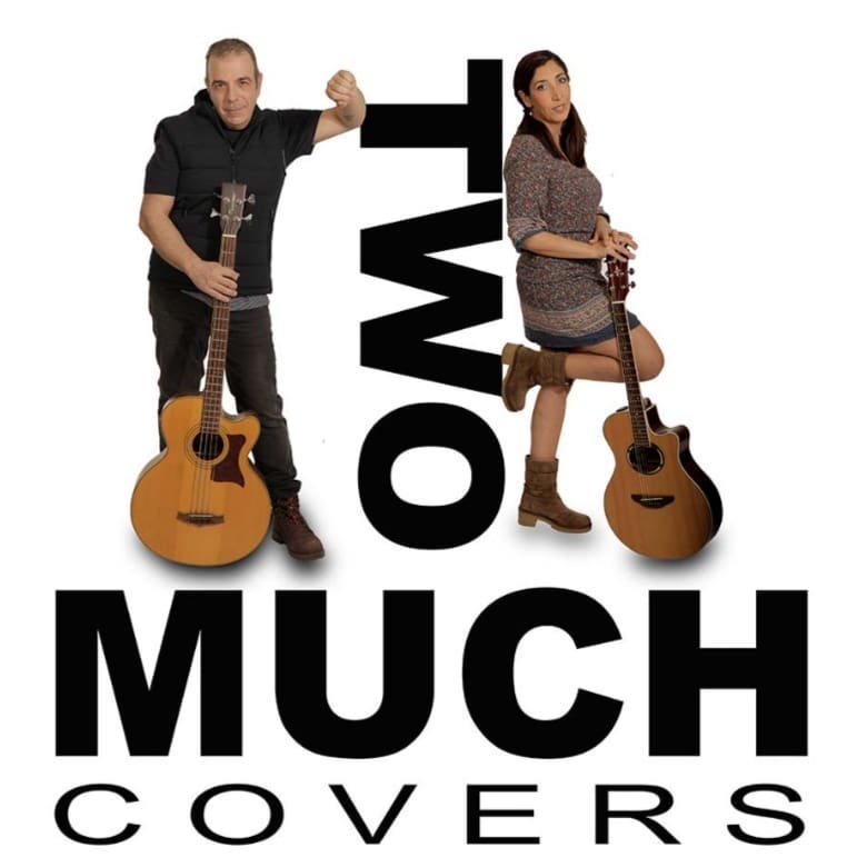 Fotografia promocional de Two Much Covers.