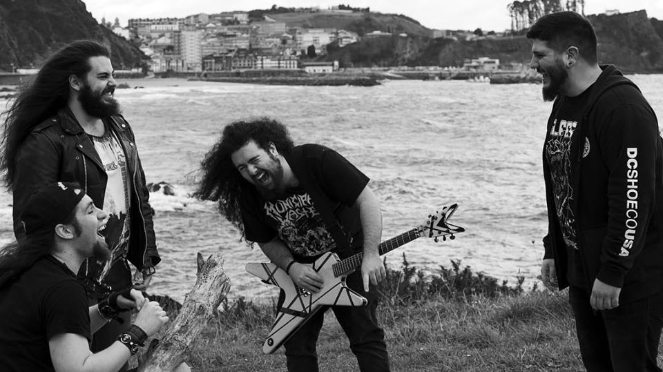 Fotografía promocional de TyranT