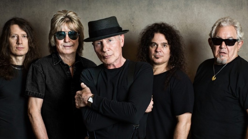 Fotografía promocional de UFO