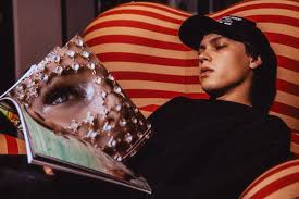 Fotografía promocional de V1v1d