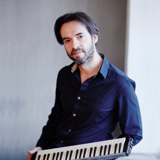 Fotografía promocional de Vadim Neselovskyi