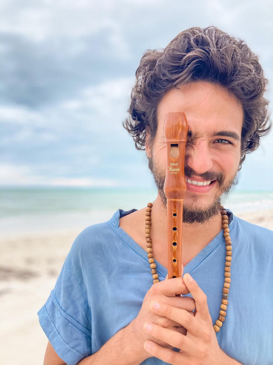 Fotografia promocional de VALENTIN TARICCO.