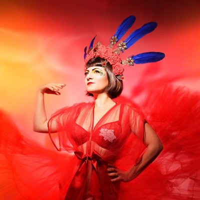 Fotografia promozionale di Concierto de Valentina del Pearls en París.