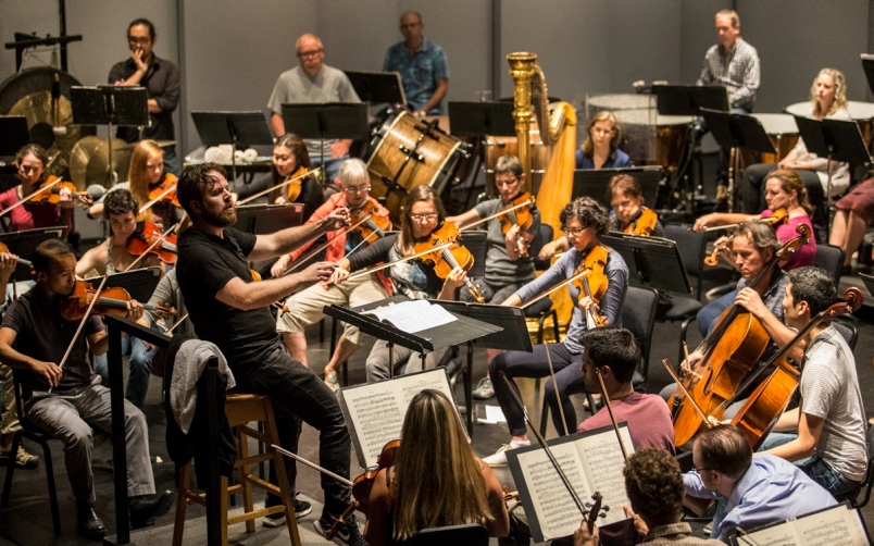 Promotional photograph of Concierto de Victoria Symphony en Victoria.