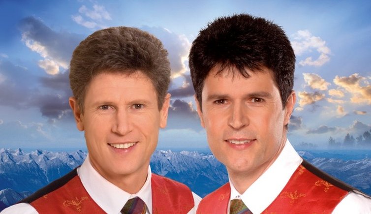 Promotional photograph of Vincent & Fernando.