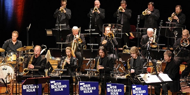 Promofoto von WDR Big Band.