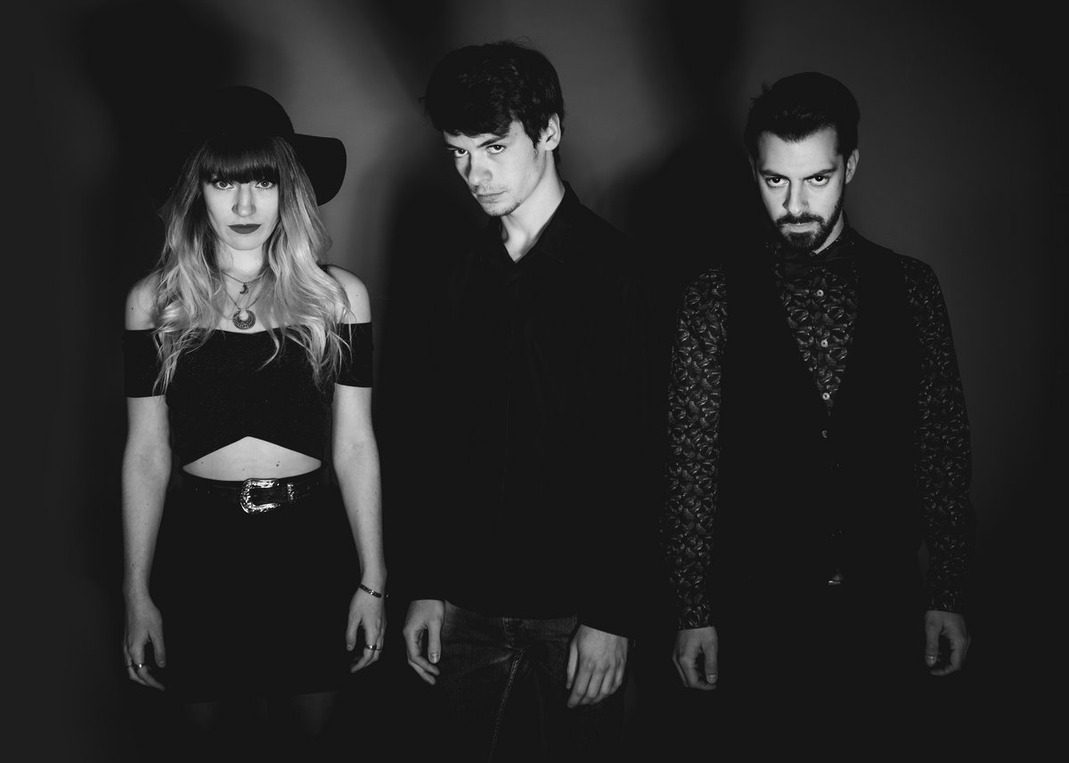 Photographie promotionnelle de Concierto de Witchorious en París.