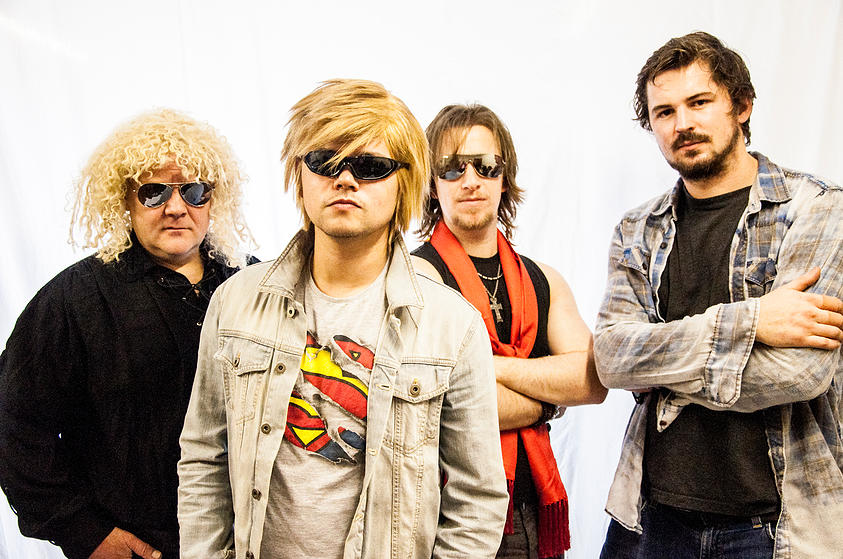 Promofoto von Concierto de Wrong Jovi en Torquay.