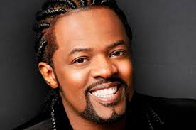 Fotografia promocional de Concierto de Xande De Pilares en Curitiba.