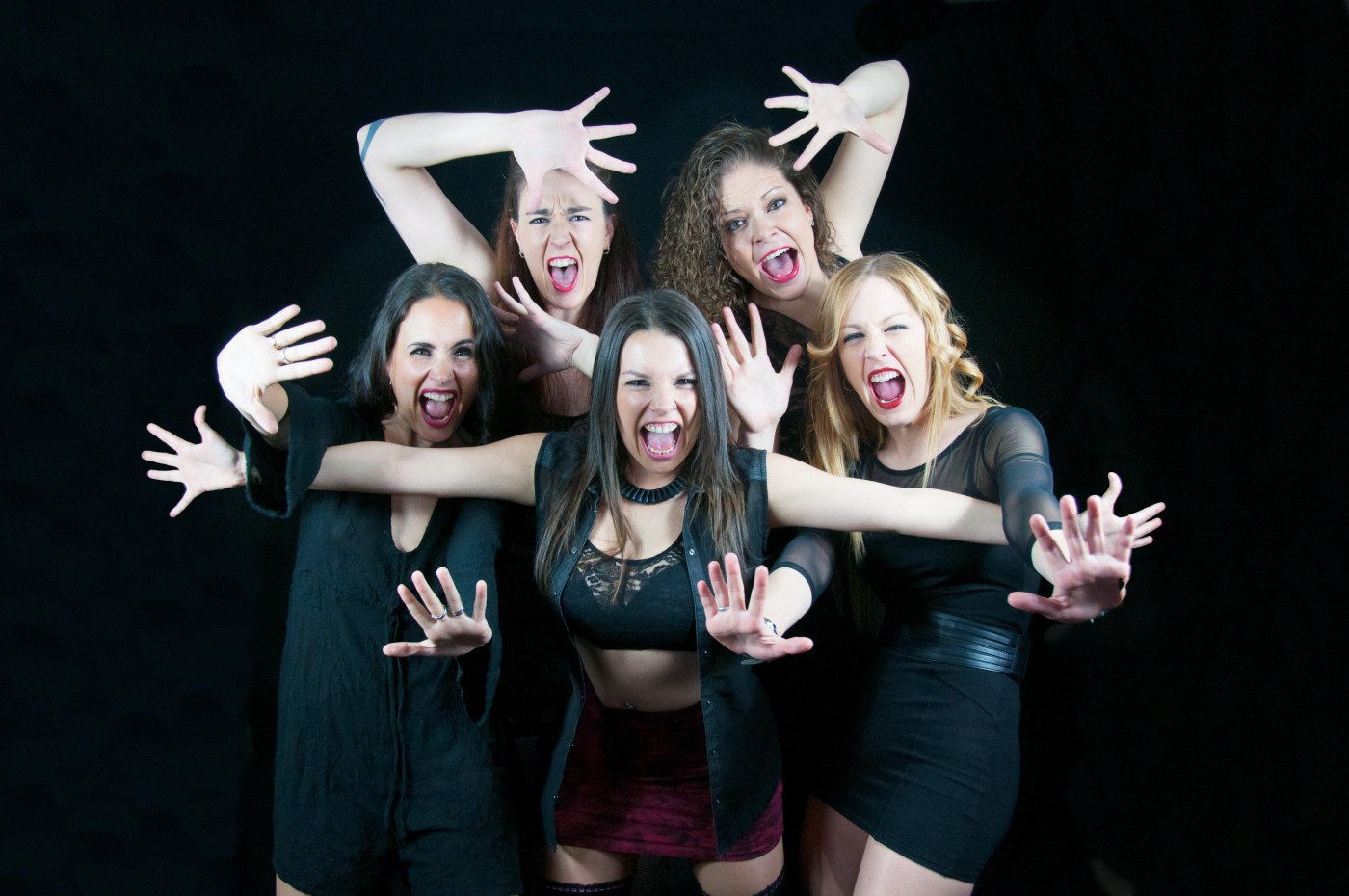 Fotografía promocional de Yo No Las Conozco