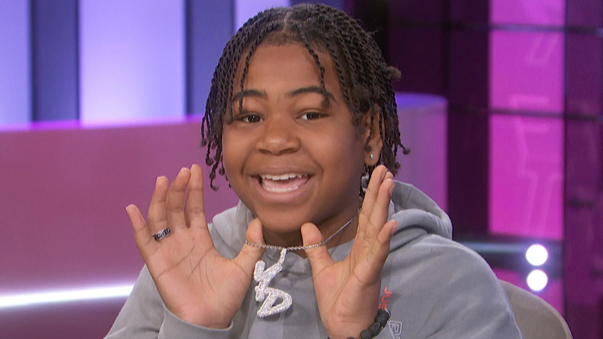 Promotional photograph of Young Dylan.