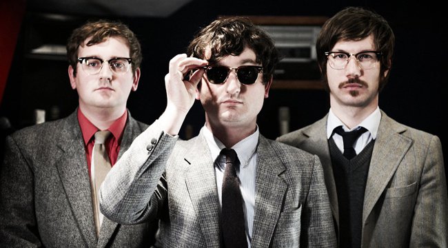 Promofoto von Concierto de Young Knives en Edimburgo.