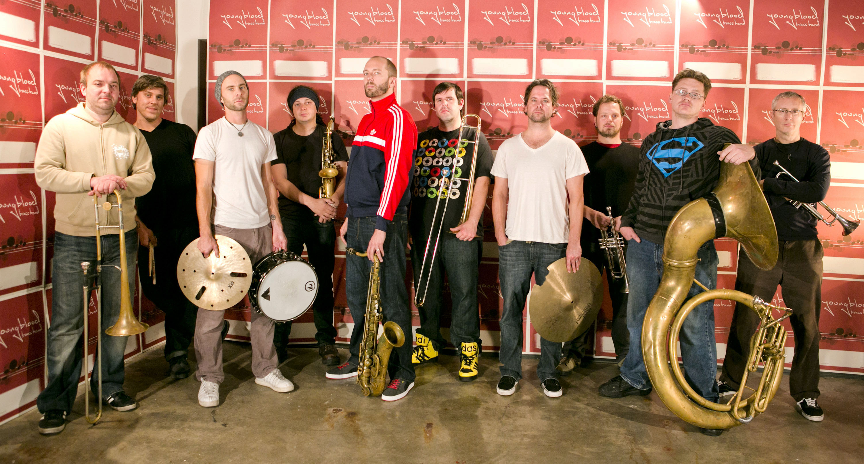Fotografía promocional de Youngblood Brass Band