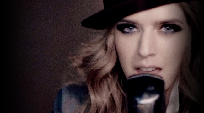 Fotografía promocional de Concierto de ZZ Ward en MELBOURNE