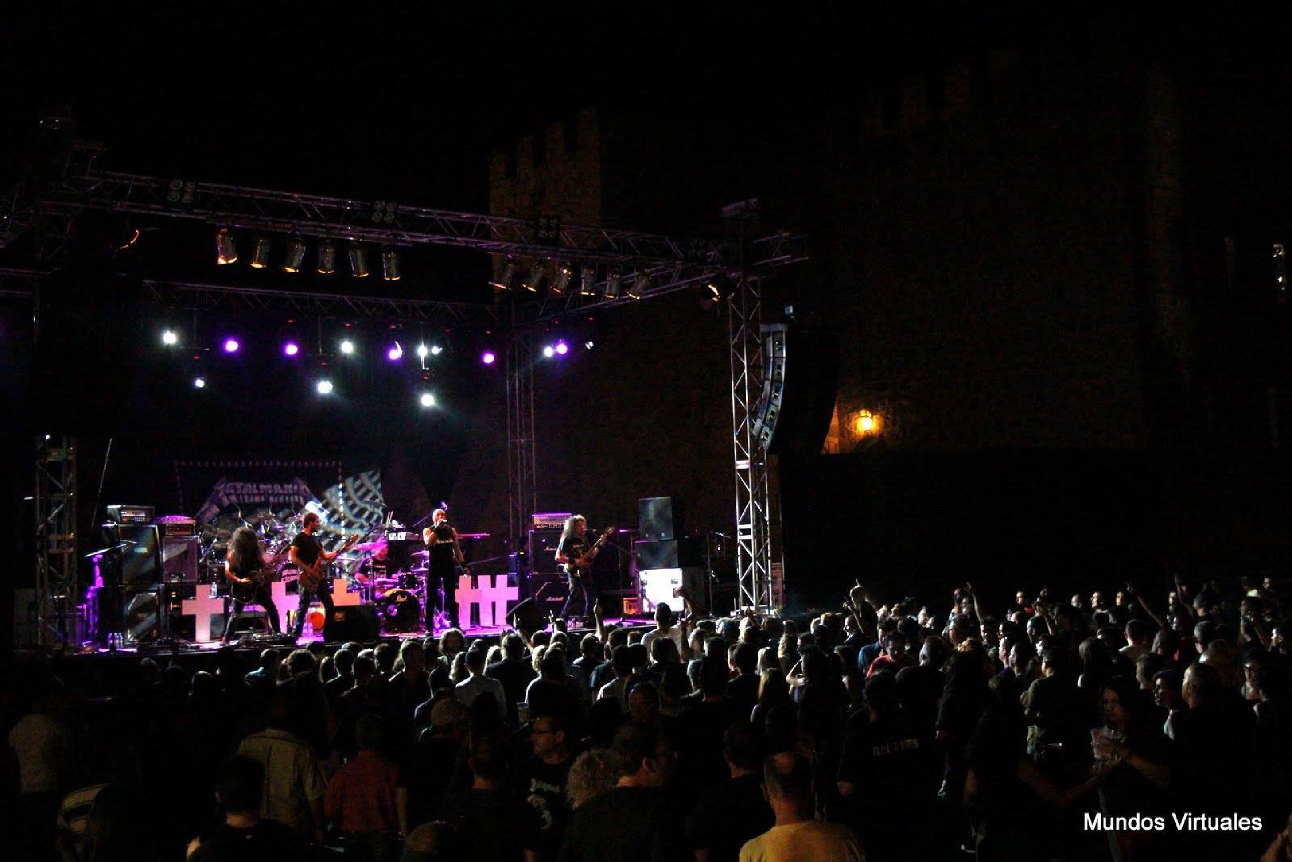 Actuación de Metalmania